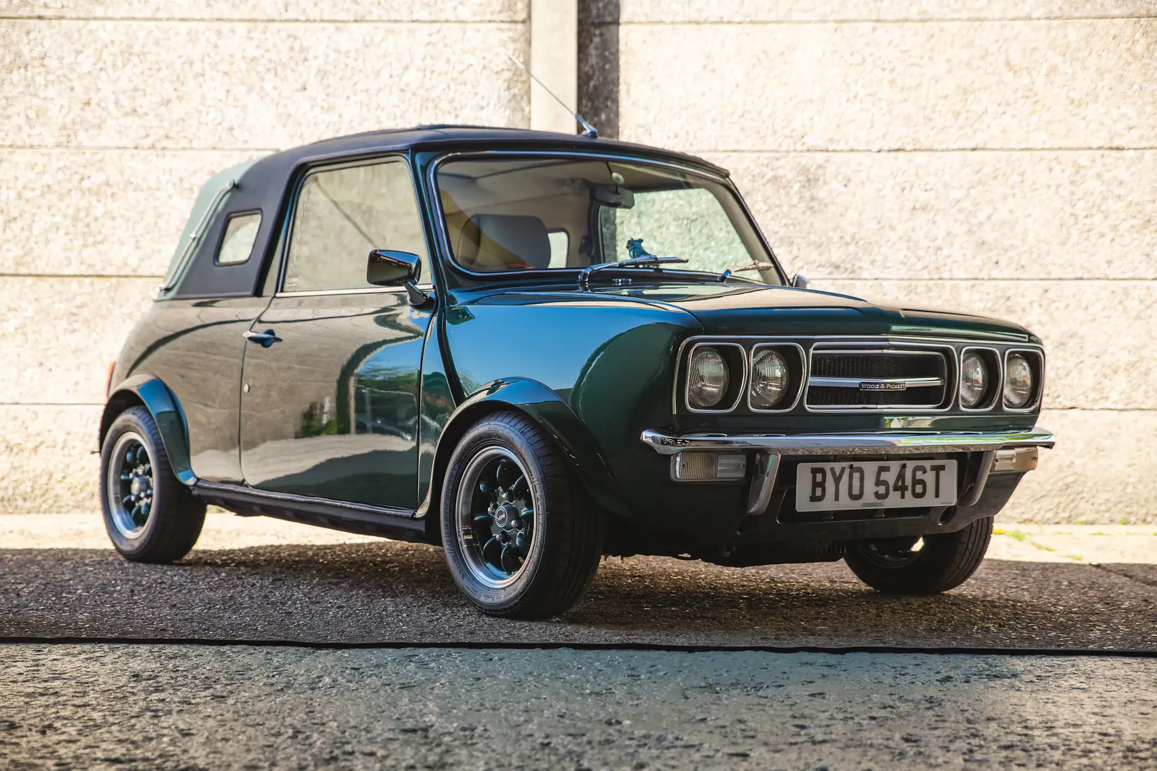 1959 Morris Mini Minor VIN FLB4633695 | Hagerty Valuation Tools®